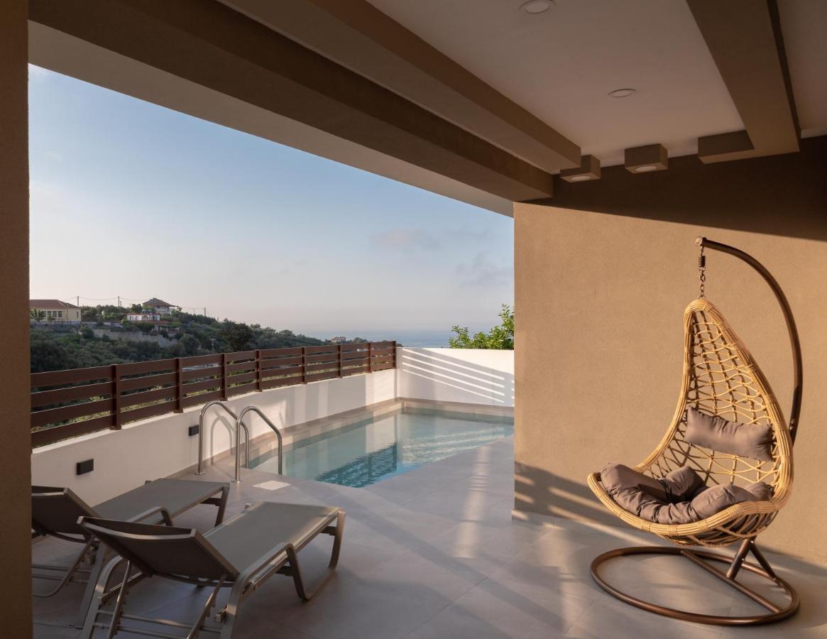O-Cyanea Villa With Heated Pool Kournas Екстер'єр фото