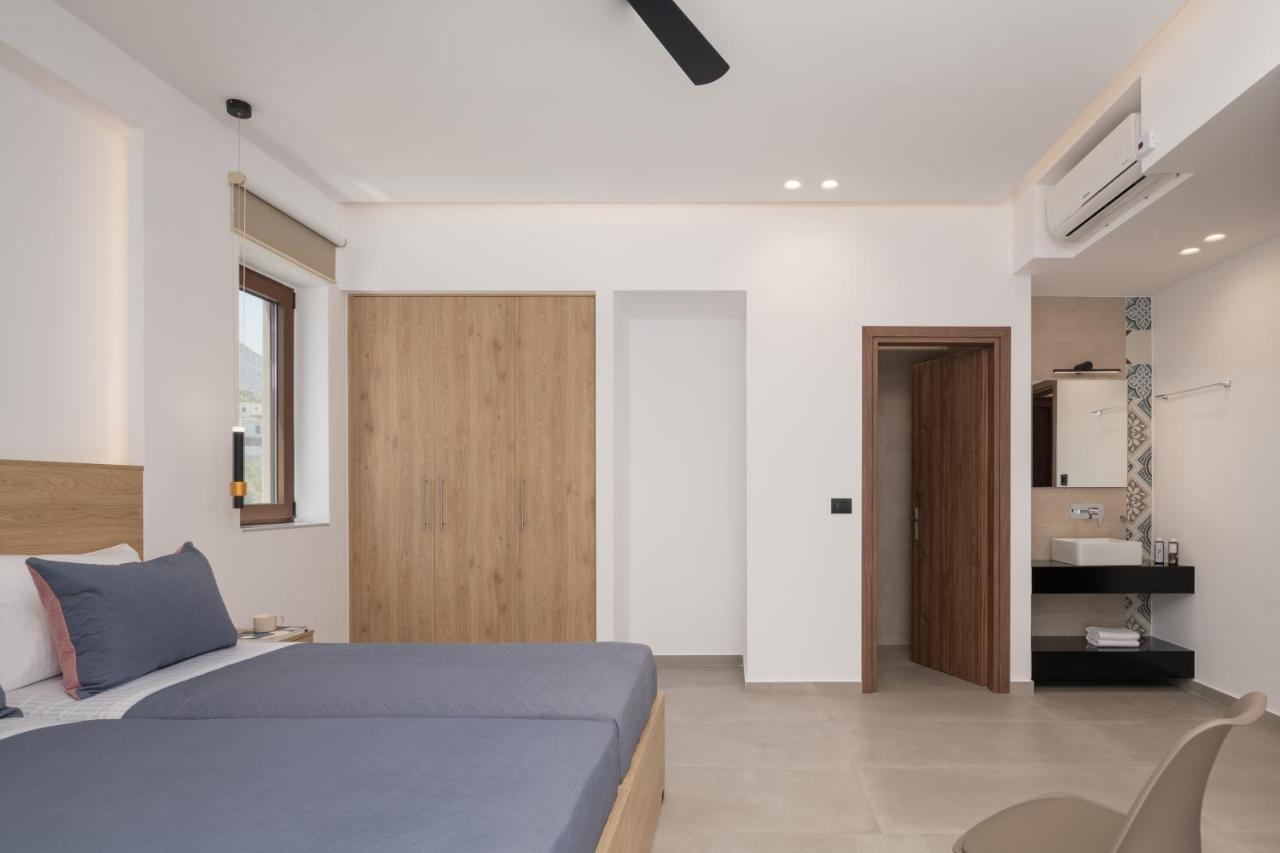 O-Cyanea Villa With Heated Pool Kournas Екстер'єр фото