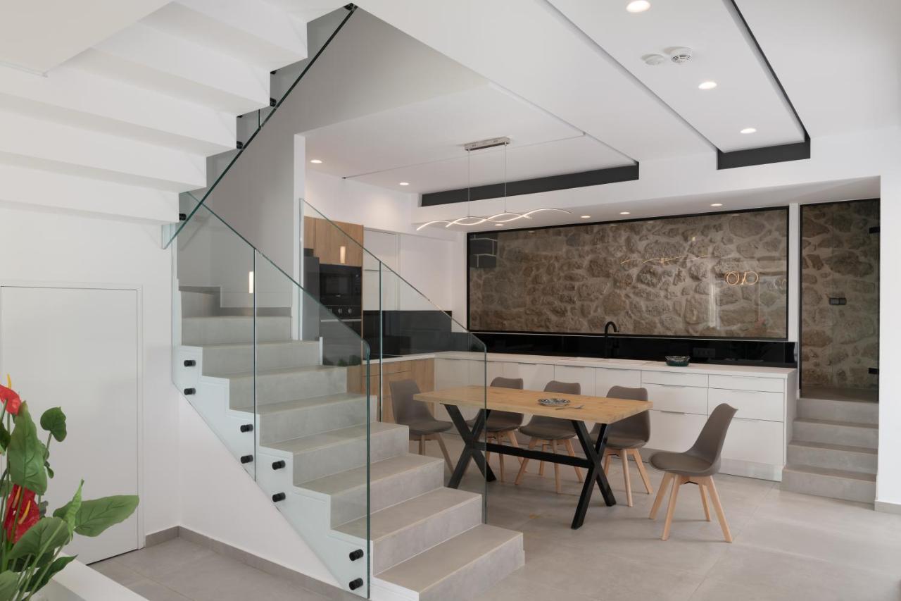 O-Cyanea Villa With Heated Pool Kournas Екстер'єр фото
