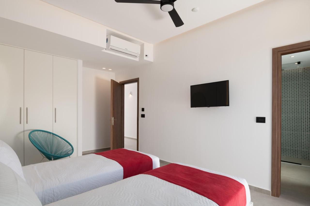 O-Cyanea Villa With Heated Pool Kournas Екстер'єр фото