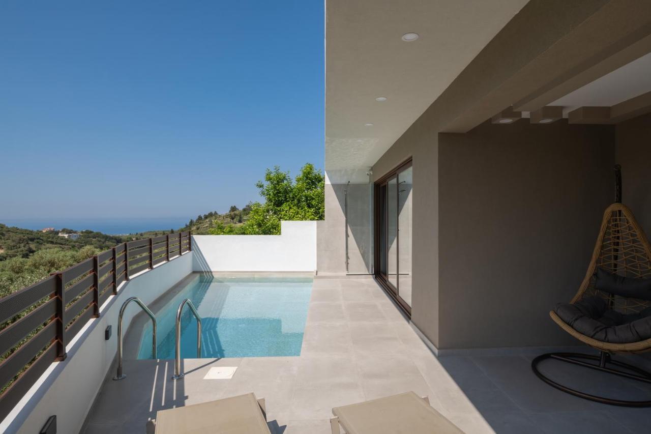 O-Cyanea Villa With Heated Pool Kournas Екстер'єр фото