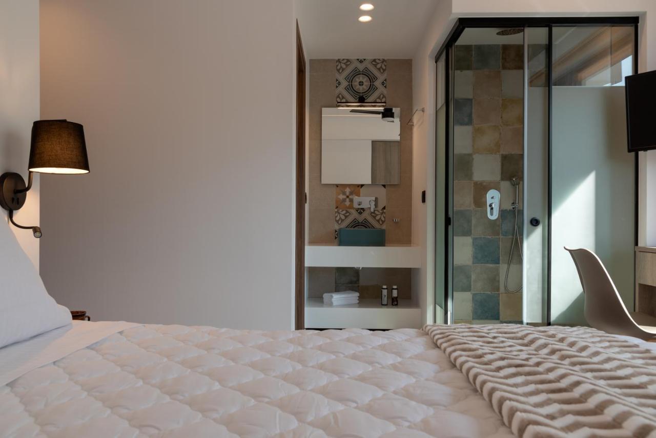 O-Cyanea Villa With Heated Pool Kournas Екстер'єр фото