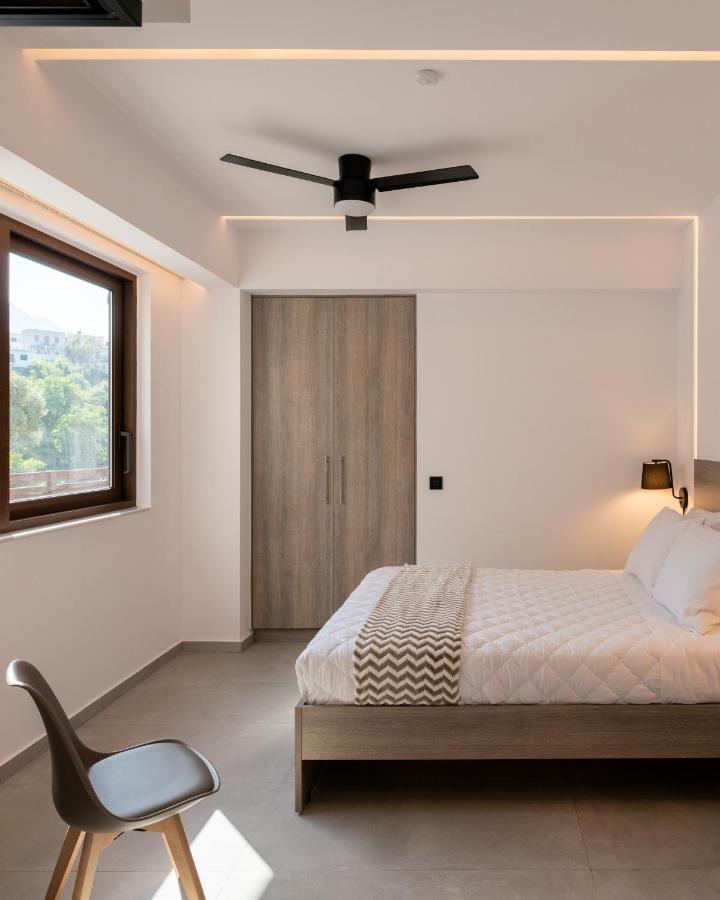 O-Cyanea Villa With Heated Pool Kournas Екстер'єр фото