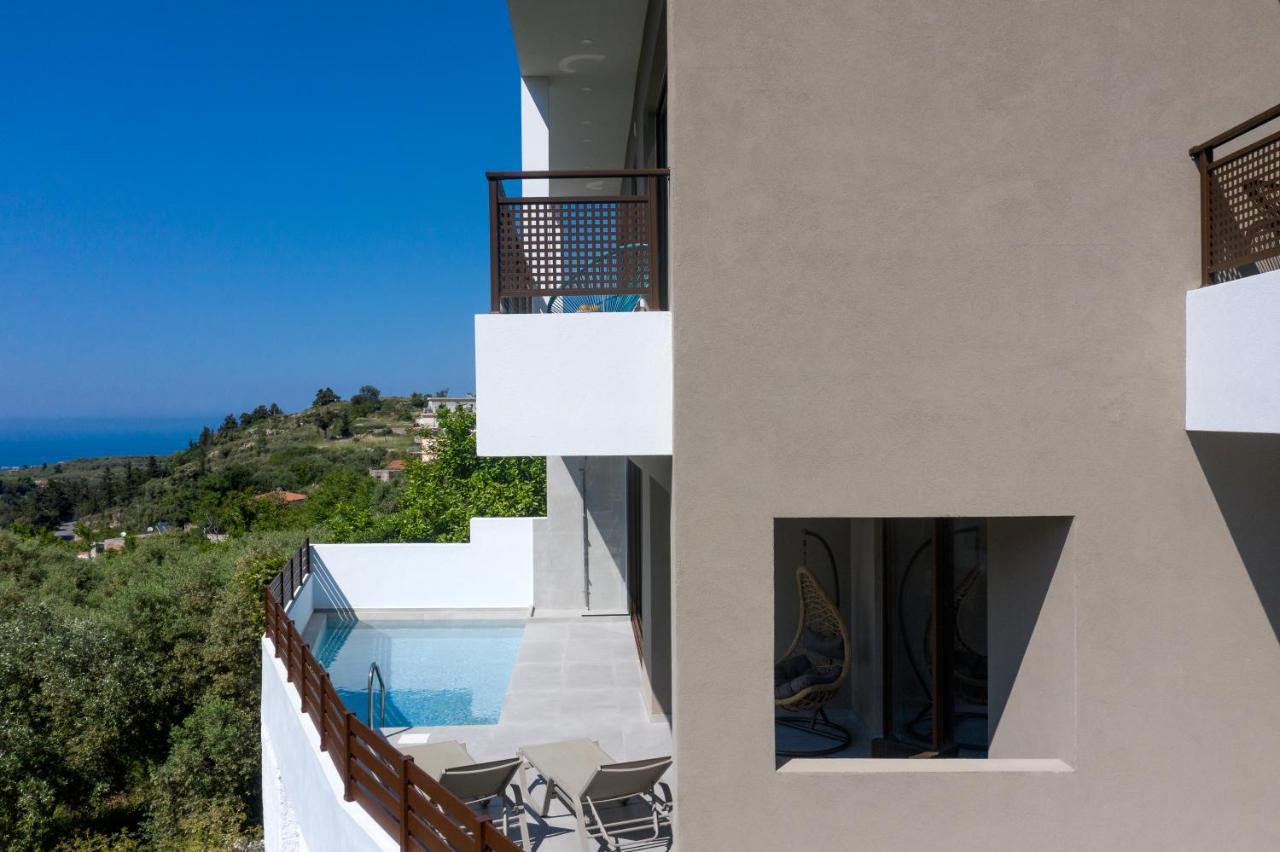 O-Cyanea Villa With Heated Pool Kournas Екстер'єр фото